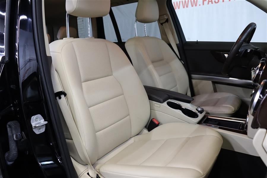 2013 Mercedes-benz Glk 350 4MATIC, available for sale in Paterson, New Jersey | Fast Track Motors. Paterson, New Jersey 2013 Mercedes-benz Glk 350 4MATIC, available for sale in Paterson, New Jersey | Fast Track Motors. Paterson, New Jersey