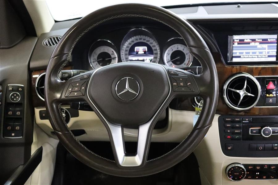 2013 Mercedes-benz Glk 350 4MATIC, available for sale in Paterson, New Jersey | Fast Track Motors. Paterson, New Jersey 2013 Mercedes-benz Glk 350 4MATIC, available for sale in Paterson, New Jersey | Fast Track Motors. Paterson, New Jersey