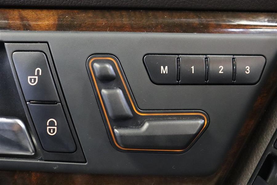 2013 Mercedes-benz Glk 350 4MATIC, available for sale in Paterson, New Jersey | Fast Track Motors. Paterson, New Jersey 2013 Mercedes-benz Glk 350 4MATIC, available for sale in Paterson, New Jersey | Fast Track Motors. Paterson, New Jersey