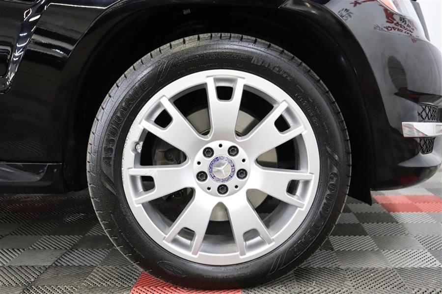 2013 Mercedes-benz Glk 350 4MATIC, available for sale in Paterson, New Jersey | Fast Track Motors. Paterson, New Jersey 2013 Mercedes-benz Glk 350 4MATIC, available for sale in Paterson, New Jersey | Fast Track Motors. Paterson, New Jersey