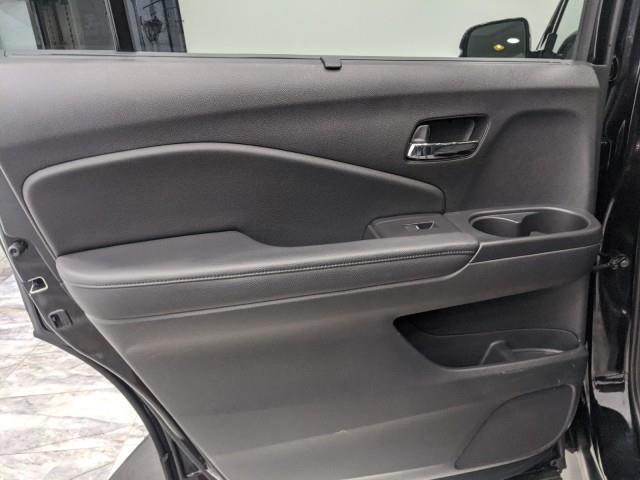 Used Honda Pilot Elite AWD w/ Navi, RES & rearCam 2019 | Car Revolution. Maple Shade, New Jersey Used Honda Pilot Elite AWD w/ Navi, RES & rearCam 2019 | Car Revolution. Maple Shade, New Jersey