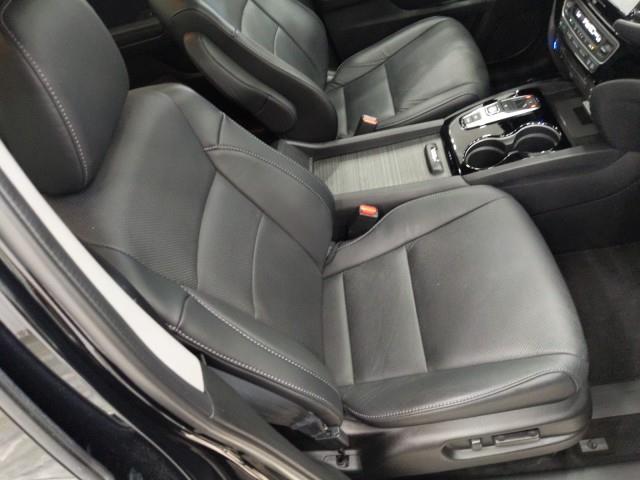 Used Honda Pilot Elite AWD w/ Navi, RES & rearCam 2019 | Car Revolution. Maple Shade, New Jersey Used Honda Pilot Elite AWD w/ Navi, RES & rearCam 2019 | Car Revolution. Maple Shade, New Jersey