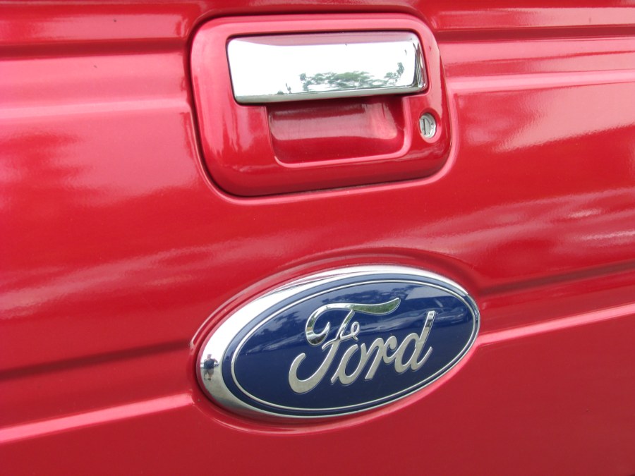 2010 Ford F-150 4WD SuperCab 145" Lariat, available for sale in East Windsor, Connecticut | United Auto Sales of E Windsor, Inc. East Windsor, Connecticut 2010 Ford F-150 4WD SuperCab 145" Lariat, available for sale in East Windsor, Connecticut | United Auto Sales of E Windsor, Inc. East Windsor, Connecticut
