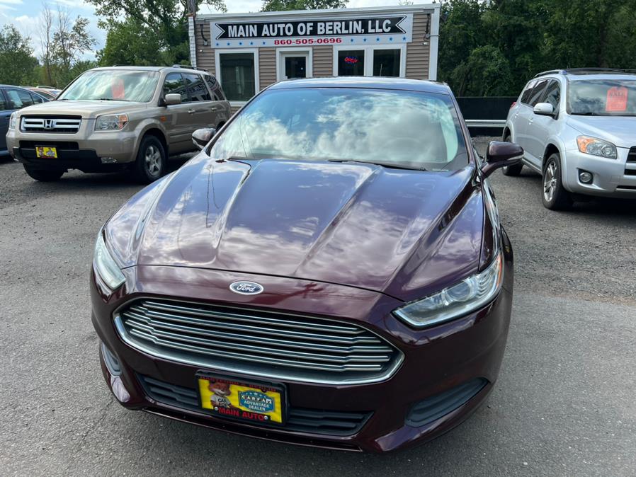 2013 Ford Fusion 4dr Sdn SE FWD, available for sale in Berlin, Connecticut | Main Auto of Berlin. Berlin, Connecticut 2013 Ford Fusion 4dr Sdn SE FWD, available for sale in Berlin, Connecticut | Main Auto of Berlin. Berlin, Connecticut