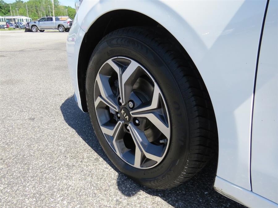 Used Kia Forte LXS 4dr Sedan 2019 | Lake City Exports Inc. Auburn, Maine Used Kia Forte LXS 4dr Sedan 2019 | Lake City Exports Inc. Auburn, Maine