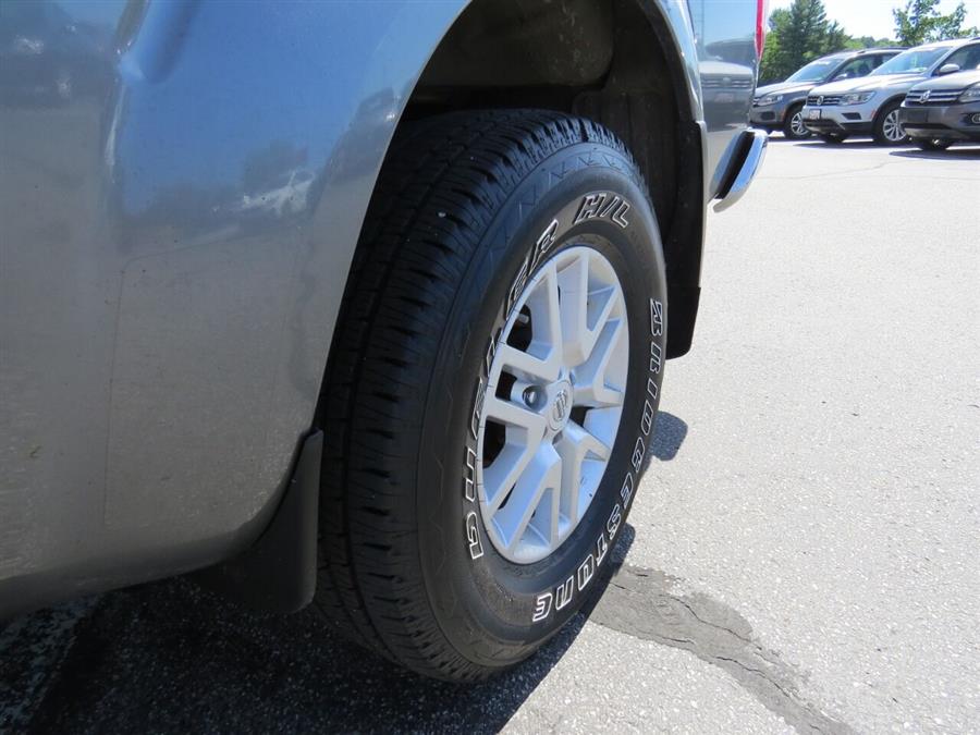 Used Nissan Frontier SV V6 4x4 4dr King Cab 6.1 ft. SB Pickup 5A 2016 | Lake City Exports Inc. Auburn, Maine Used Nissan Frontier SV V6 4x4 4dr King Cab 6.1 ft. SB Pickup 5A 2016 | Lake City Exports Inc. Auburn, Maine