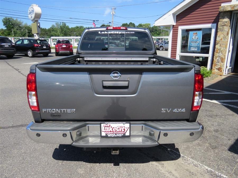 Used Nissan Frontier SV V6 4x4 4dr King Cab 6.1 ft. SB Pickup 5A 2016 | Lake City Exports Inc. Auburn, Maine Used Nissan Frontier SV V6 4x4 4dr King Cab 6.1 ft. SB Pickup 5A 2016 | Lake City Exports Inc. Auburn, Maine