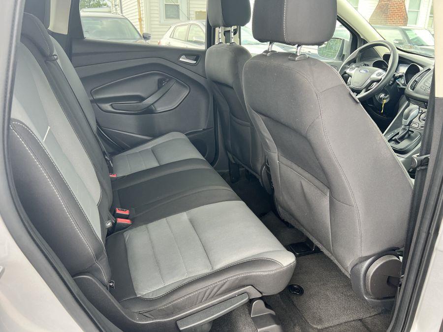 Used Ford Escape SE Sport Utility 4D 2014 | Mixcars, Inc. Fredericksburg, Virginia Used Ford Escape SE Sport Utility 4D 2014 | Mixcars, Inc. Fredericksburg, Virginia
