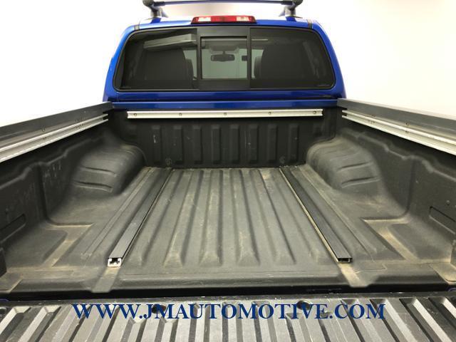2015 Nissan Frontier 4WD Crew Cab SWB Auto PRO-4X, available for sale in Naugatuck, Connecticut | J&M Automotive Sls&Svc LLC. Naugatuck, Connecticut 2015 Nissan Frontier 4WD Crew Cab SWB Auto PRO-4X, available for sale in Naugatuck, Connecticut | J&M Automotive Sls&Svc LLC. Naugatuck, Connecticut