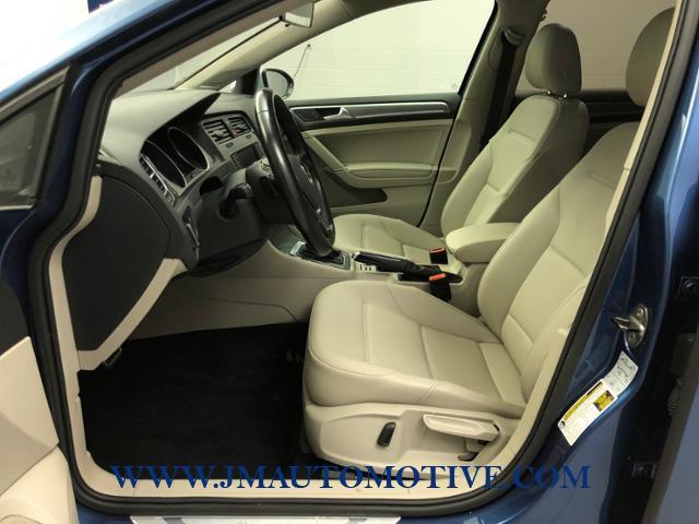 2017 Volkswagen Golf Alltrack 1.8T SE DSG, available for sale in Naugatuck, Connecticut | J&M Automotive Sls&Svc LLC. Naugatuck, Connecticut 2017 Volkswagen Golf Alltrack 1.8T SE DSG, available for sale in Naugatuck, Connecticut | J&M Automotive Sls&Svc LLC. Naugatuck, Connecticut