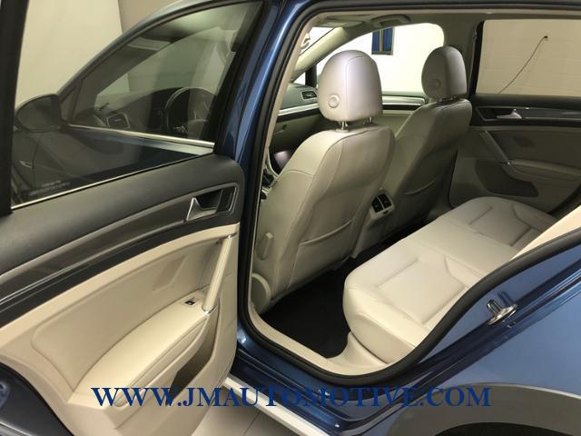 2017 Volkswagen Golf Alltrack 1.8T SE DSG, available for sale in Naugatuck, Connecticut | J&M Automotive Sls&Svc LLC. Naugatuck, Connecticut 2017 Volkswagen Golf Alltrack 1.8T SE DSG, available for sale in Naugatuck, Connecticut | J&M Automotive Sls&Svc LLC. Naugatuck, Connecticut