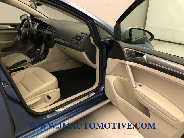 2017 Volkswagen Golf Alltrack 1.8T SE DSG, available for sale in Naugatuck, Connecticut | J&M Automotive Sls&Svc LLC. Naugatuck, Connecticut 2017 Volkswagen Golf Alltrack 1.8T SE DSG, available for sale in Naugatuck, Connecticut | J&M Automotive Sls&Svc LLC. Naugatuck, Connecticut