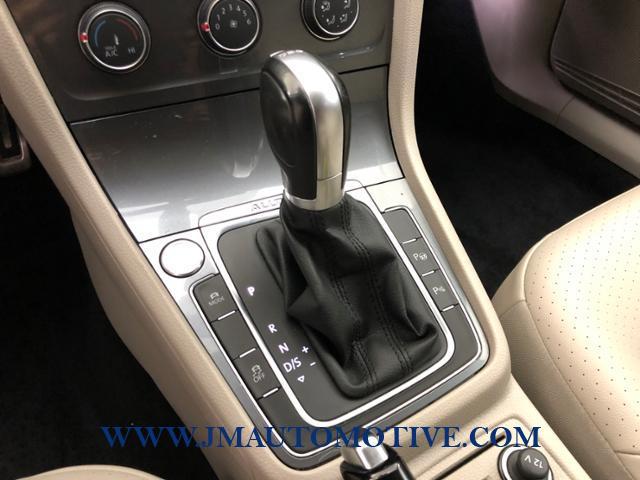 2017 Volkswagen Golf Alltrack 1.8T SE DSG, available for sale in Naugatuck, Connecticut | J&M Automotive Sls&Svc LLC. Naugatuck, Connecticut 2017 Volkswagen Golf Alltrack 1.8T SE DSG, available for sale in Naugatuck, Connecticut | J&M Automotive Sls&Svc LLC. Naugatuck, Connecticut