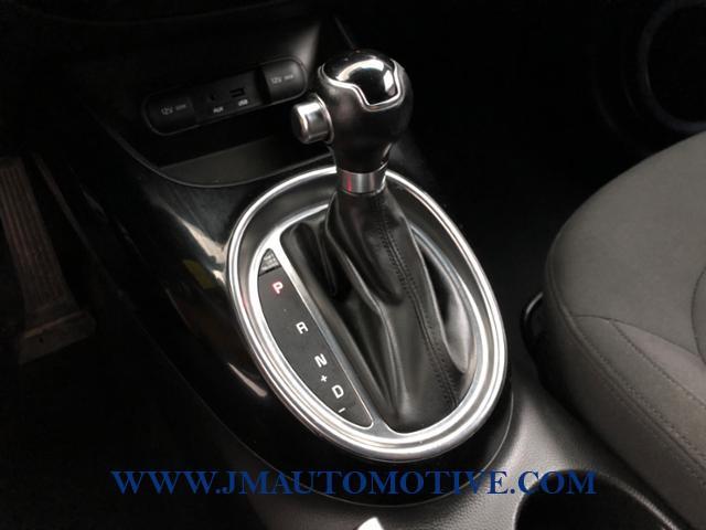 Used Kia Soul 5dr Wgn Auto ! 2014 | J&M Automotive Sls&Svc LLC. Naugatuck, Connecticut Used Kia Soul 5dr Wgn Auto ! 2014 | J&M Automotive Sls&Svc LLC. Naugatuck, Connecticut