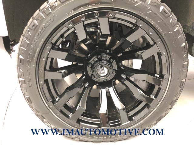 Used GMC Sierra 1500 4WD Crew Cab 147 Elevation 2020 | J&M Automotive Sls&Svc LLC. Naugatuck, Connecticut Used GMC Sierra 1500 4WD Crew Cab 147 Elevation 2020 | J&M Automotive Sls&Svc LLC. Naugatuck, Connecticut