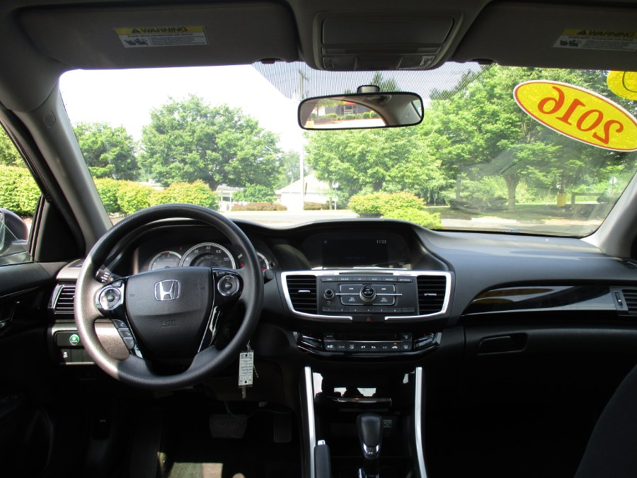 Used Honda Accord Sedan 4dr I4 CVT LX 2016 | Universal Motors LLC. New Britain, Connecticut Used Honda Accord Sedan 4dr I4 CVT LX 2016 | Universal Motors LLC. New Britain, Connecticut
