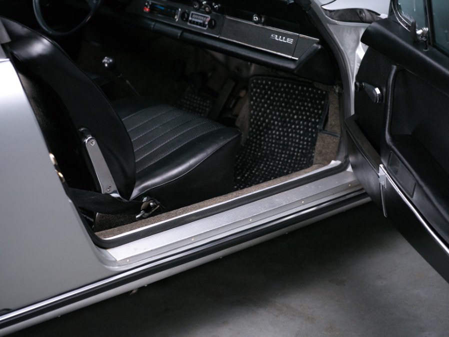 1971 Porsche 911 E Targa, available for sale in North Salem, New York | Meccanic Shop North Inc. North Salem, New York 1971 Porsche 911 E Targa, available for sale in North Salem, New York | Meccanic Shop North Inc. North Salem, New York