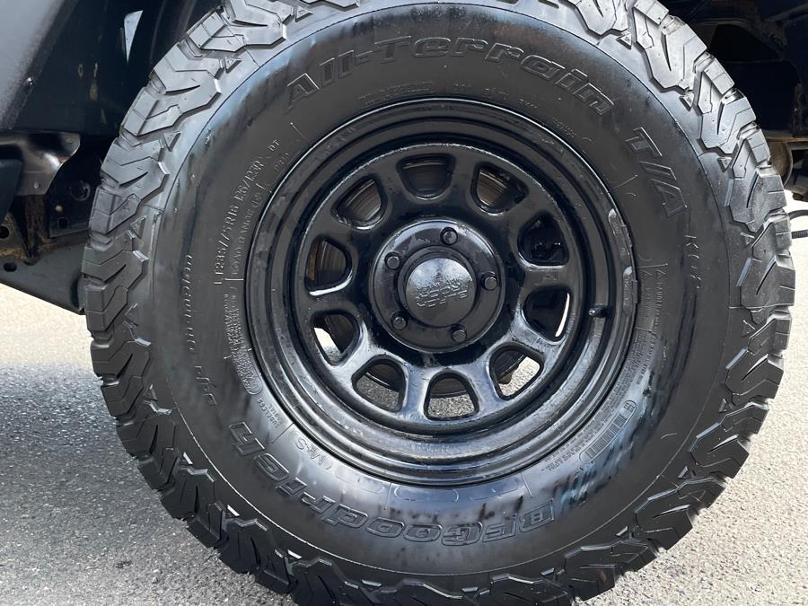 Used Jeep Wrangler Unlimited 4WD 4dr Sport 2014 | Malkoon Motors. Agawam, Massachusetts Used Jeep Wrangler Unlimited 4WD 4dr Sport 2014 | Malkoon Motors. Agawam, Massachusetts