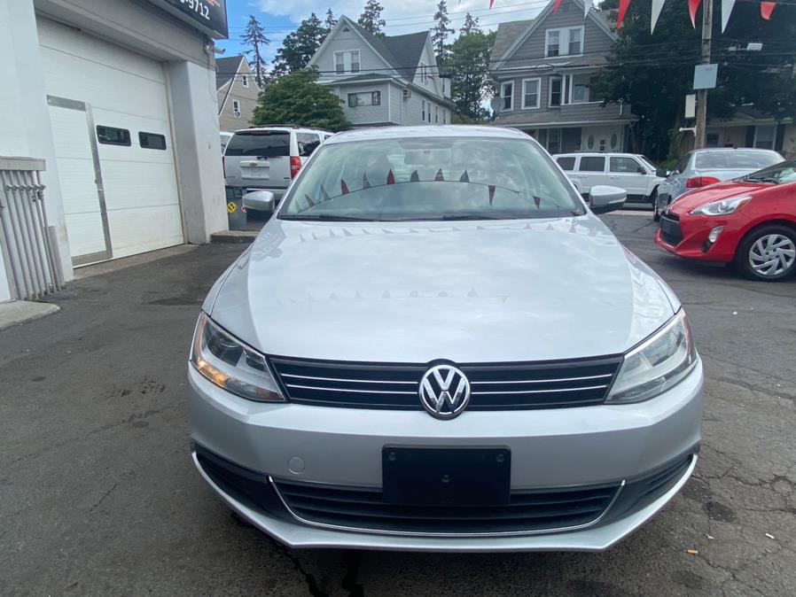 Used Volkswagen Jetta Sedan 4dr Auto SE w/Connectivity 2014 | CT Auto. Bridgeport, Connecticut Used Volkswagen Jetta Sedan 4dr Auto SE w/Connectivity 2014 | CT Auto. Bridgeport, Connecticut