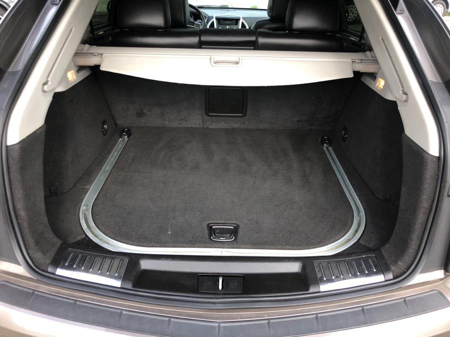 Used Cadillac SRX FWD 4dr Luxury Collection 2011 | Signature Auto Sales. Franklin Square, New York Used Cadillac SRX FWD 4dr Luxury Collection 2011 | Signature Auto Sales. Franklin Square, New York