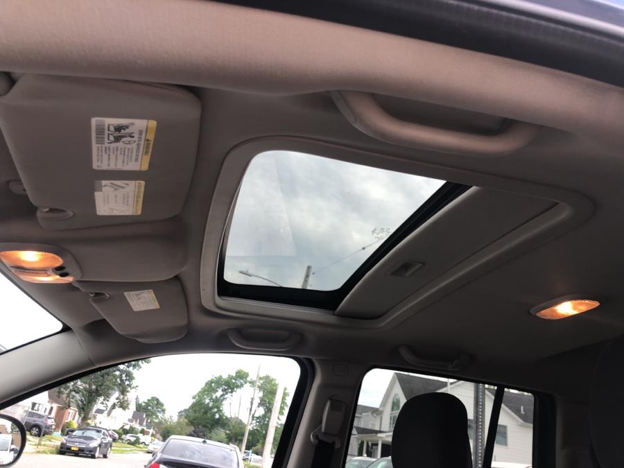 Used Jeep Compass 4WD 4dr Latitude 2013 | Signature Auto Sales. Franklin Square, New York Used Jeep Compass 4WD 4dr Latitude 2013 | Signature Auto Sales. Franklin Square, New York