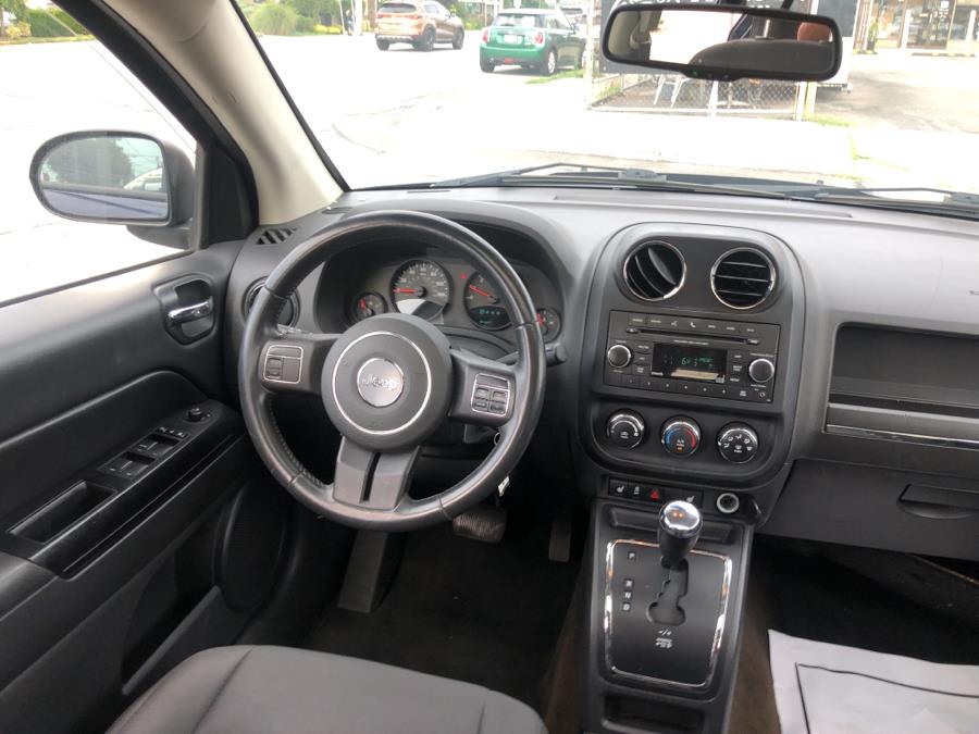 Used Jeep Compass 4WD 4dr Latitude 2013 | Signature Auto Sales. Franklin Square, New York Used Jeep Compass 4WD 4dr Latitude 2013 | Signature Auto Sales. Franklin Square, New York