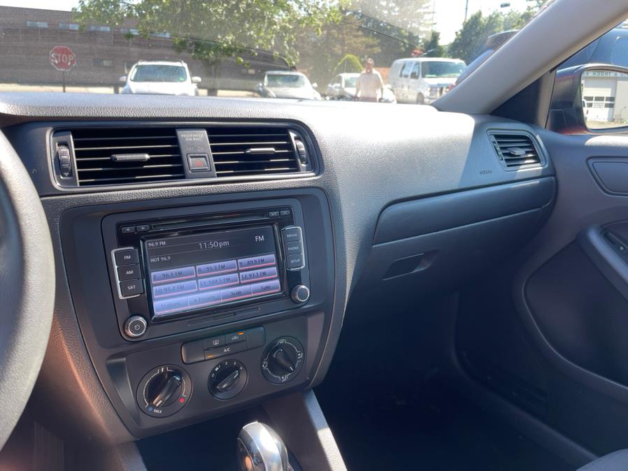 2015 Volkswagen Jetta Sedan 4dr Auto 2.0L S, available for sale in Merrimack, New Hampshire | Merrimack Autosport. Merrimack, New Hampshire 2015 Volkswagen Jetta Sedan 4dr Auto 2.0L S, available for sale in Merrimack, New Hampshire | Merrimack Autosport. Merrimack, New Hampshire