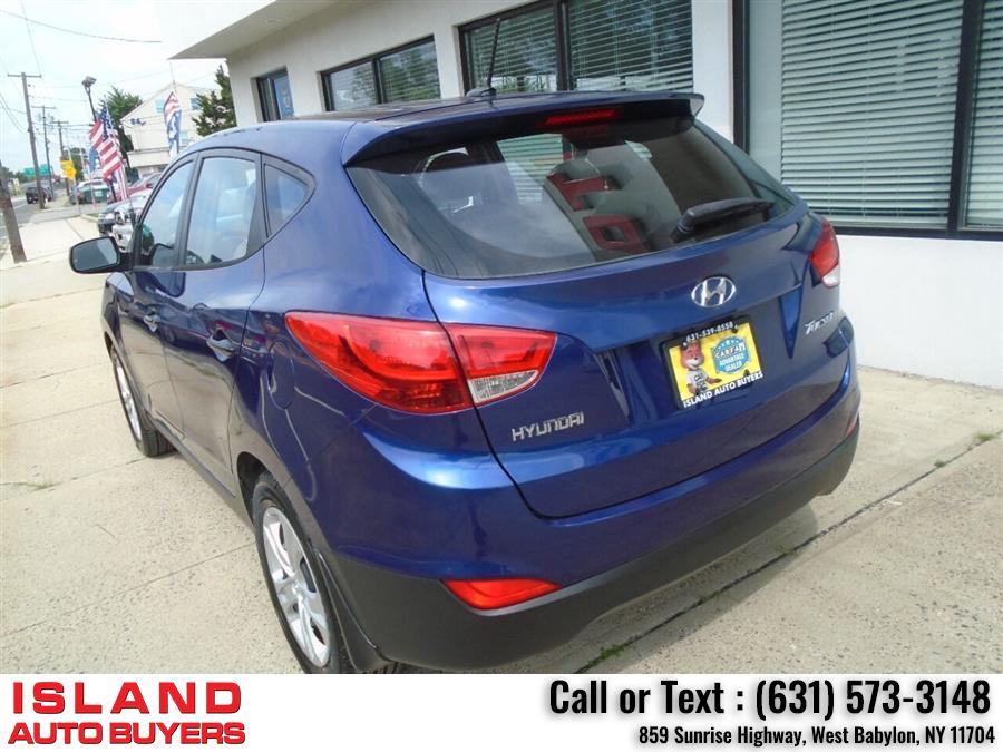 Used Hyundai Tucson GL 4dr SUV 2011 | Island Auto Buyers. West Babylon, New York Used Hyundai Tucson GL 4dr SUV 2011 | Island Auto Buyers. West Babylon, New York