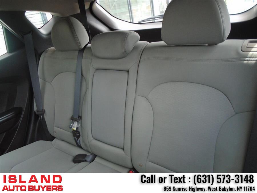 Used Hyundai Tucson GL 4dr SUV 2011 | Island Auto Buyers. West Babylon, New York Used Hyundai Tucson GL 4dr SUV 2011 | Island Auto Buyers. West Babylon, New York