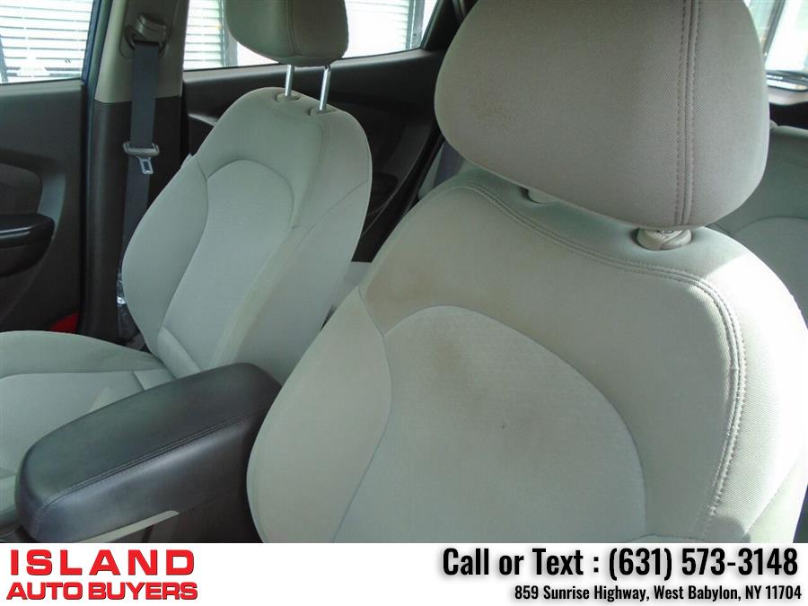 Used Hyundai Tucson GL 4dr SUV 2011 | Island Auto Buyers. West Babylon, New York Used Hyundai Tucson GL 4dr SUV 2011 | Island Auto Buyers. West Babylon, New York