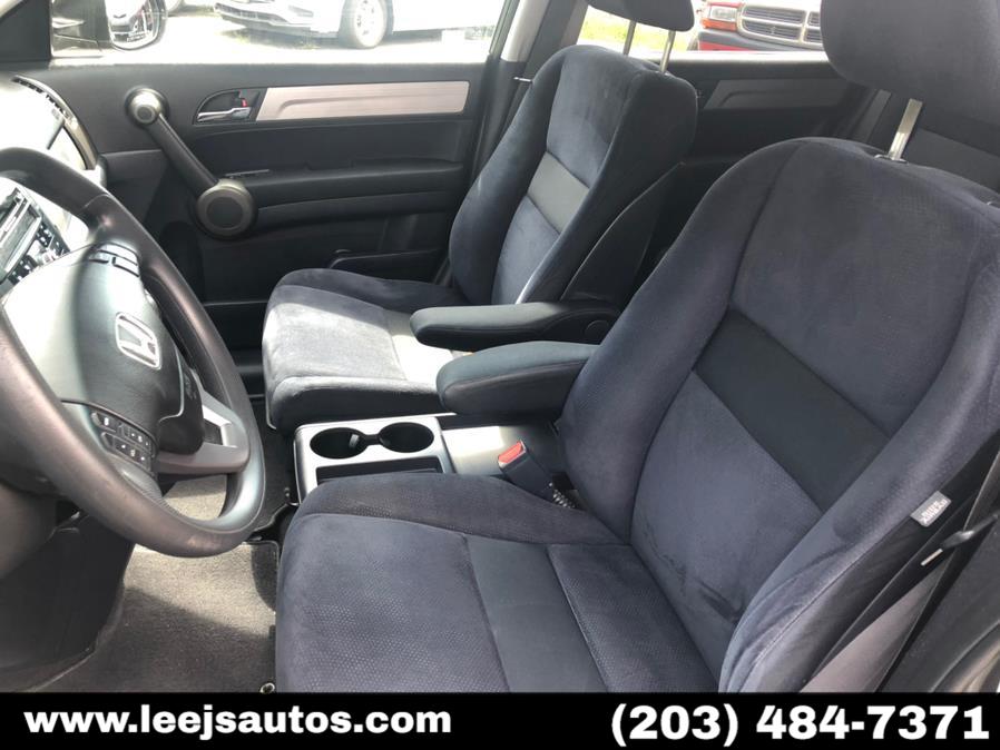 Used Honda CR-V 4WD 5dr EX 2011 | LeeJ's Auto Sales & Service. North Branford, Connecticut Used Honda CR-V 4WD 5dr EX 2011 | LeeJ's Auto Sales & Service. North Branford, Connecticut