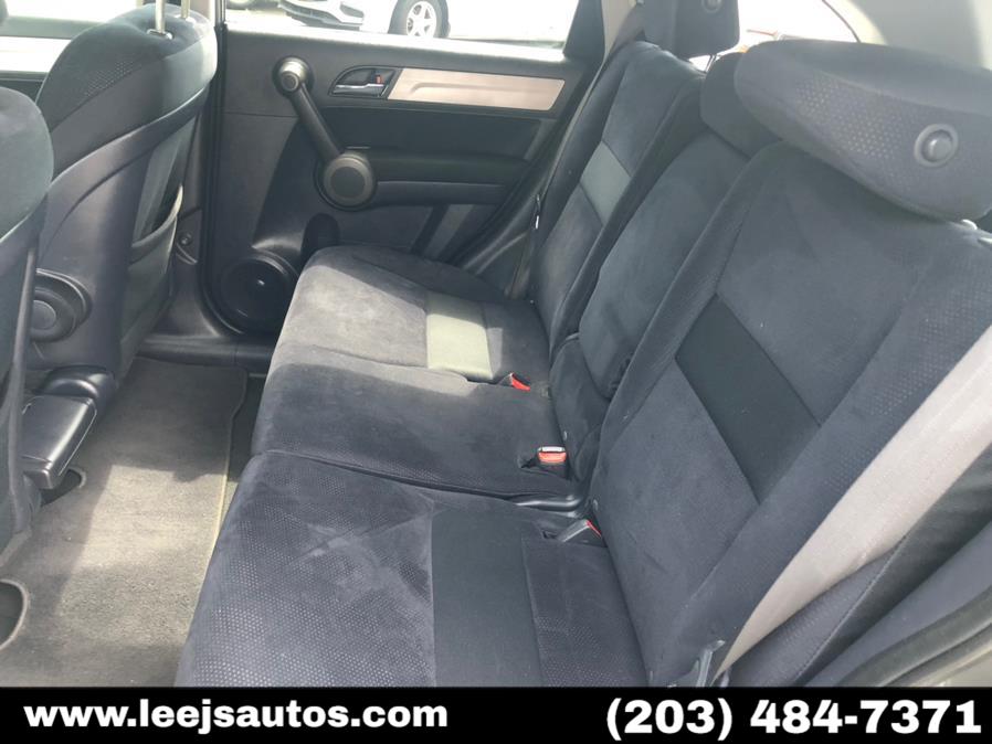Used Honda CR-V 4WD 5dr EX 2011 | LeeJ's Auto Sales & Service. North Branford, Connecticut Used Honda CR-V 4WD 5dr EX 2011 | LeeJ's Auto Sales & Service. North Branford, Connecticut