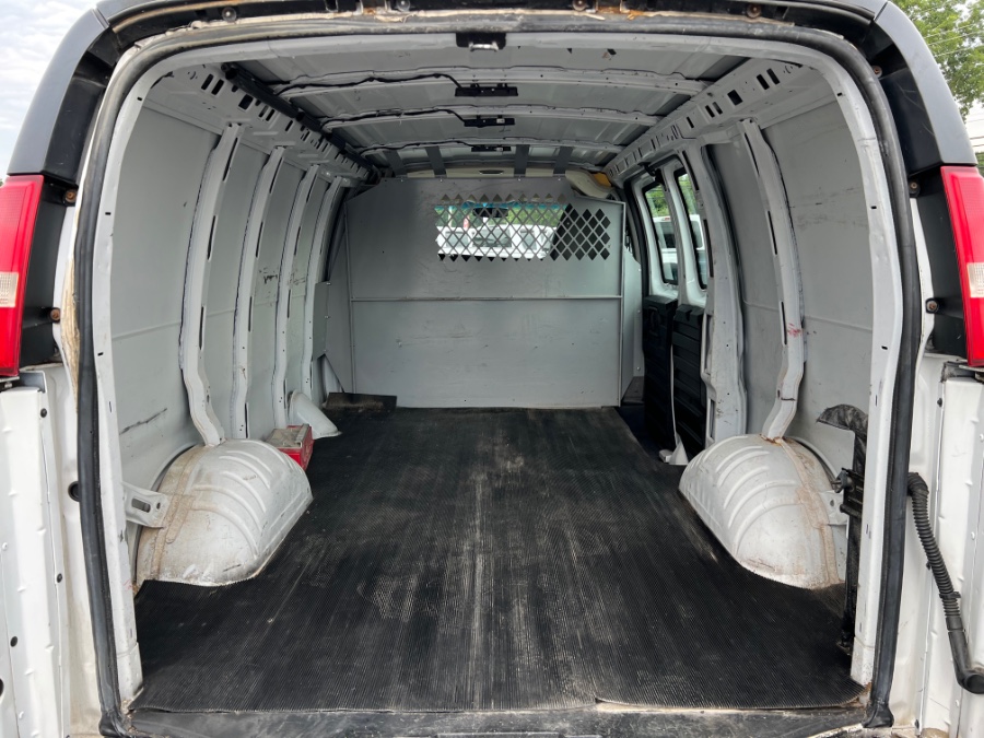 Used GMC Savana Cargo Van RWD 2500 135" 2015 | Marsh Auto Sales LLC. Ortonville, Michigan Used GMC Savana Cargo Van RWD 2500 135" 2015 | Marsh Auto Sales LLC. Ortonville, Michigan