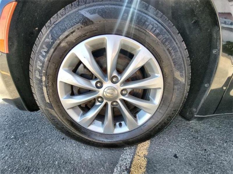 2018 Chrysler Pacifica Touring L, available for sale in New Britain, Connecticut | Prestige Auto Cars LLC. New Britain, Connecticut 2018 Chrysler Pacifica Touring L, available for sale in New Britain, Connecticut | Prestige Auto Cars LLC. New Britain, Connecticut