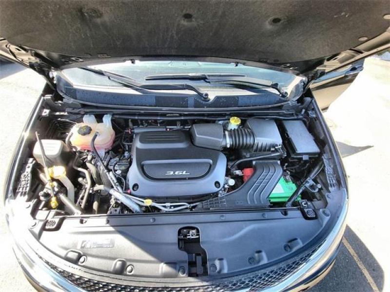 2018 Chrysler Pacifica Touring L, available for sale in New Britain, Connecticut | Prestige Auto Cars LLC. New Britain, Connecticut 2018 Chrysler Pacifica Touring L, available for sale in New Britain, Connecticut | Prestige Auto Cars LLC. New Britain, Connecticut