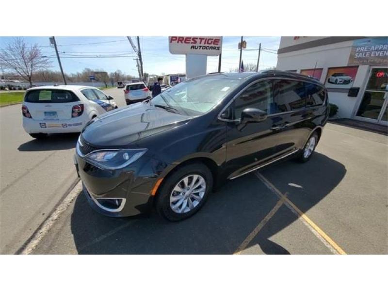 2018 Chrysler Pacifica Touring L, available for sale in New Britain, Connecticut | Prestige Auto Cars LLC. New Britain, Connecticut 2018 Chrysler Pacifica Touring L, available for sale in New Britain, Connecticut | Prestige Auto Cars LLC. New Britain, Connecticut
