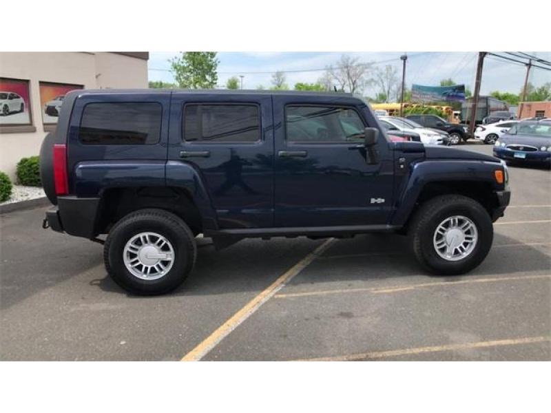 2008 Hummer H3 SUV, available for sale in New Britain, Connecticut | Prestige Auto Cars LLC. New Britain, Connecticut 2008 Hummer H3 SUV, available for sale in New Britain, Connecticut | Prestige Auto Cars LLC. New Britain, Connecticut