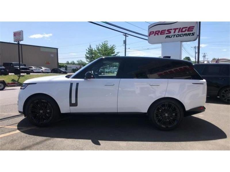 2022 Land Rover Range Rover SE, available for sale in New Britain, Connecticut | Prestige Auto Cars LLC. New Britain, Connecticut 2022 Land Rover Range Rover SE, available for sale in New Britain, Connecticut | Prestige Auto Cars LLC. New Britain, Connecticut