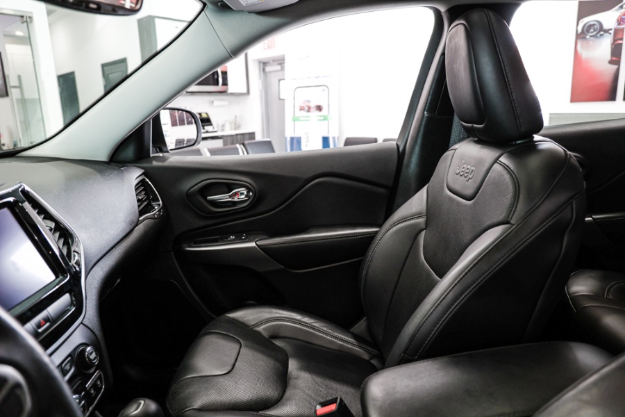 2019 Jeep Cherokee Limited 4x4, available for sale in Franklin Square, New York | Luxury Motor Club. Franklin Square, New York 2019 Jeep Cherokee Limited 4x4, available for sale in Franklin Square, New York | Luxury Motor Club. Franklin Square, New York