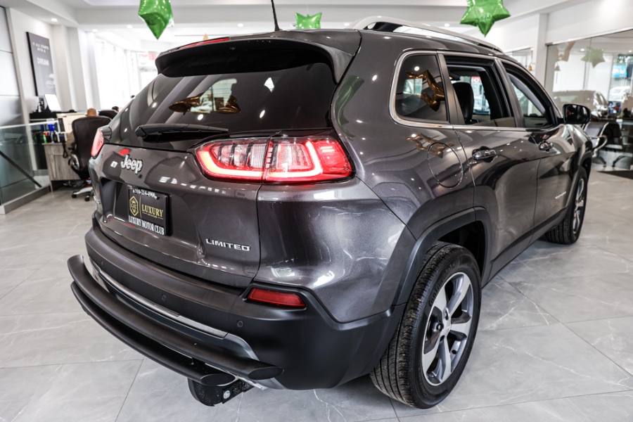 2019 Jeep Cherokee Limited 4x4, available for sale in Franklin Square, New York | Luxury Motor Club. Franklin Square, New York 2019 Jeep Cherokee Limited 4x4, available for sale in Franklin Square, New York | Luxury Motor Club. Franklin Square, New York