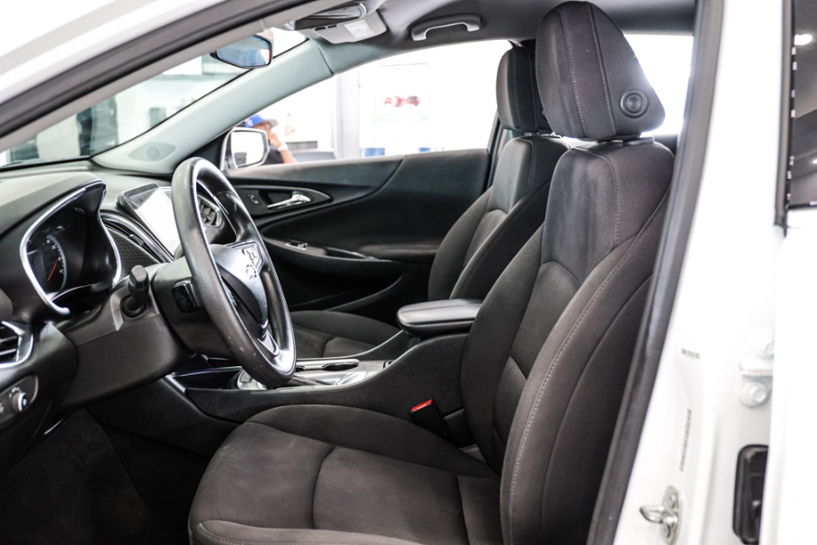 2020 Chevrolet Malibu 4dr Sdn LT, available for sale in Franklin Square, New York | Luxury Motor Club. Franklin Square, New York 2020 Chevrolet Malibu 4dr Sdn LT, available for sale in Franklin Square, New York | Luxury Motor Club. Franklin Square, New York