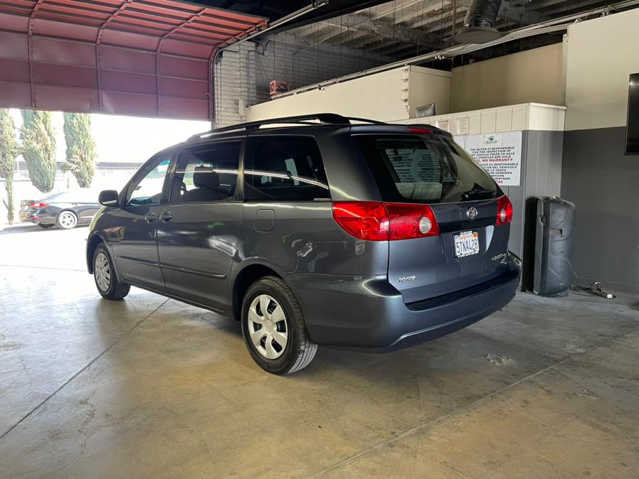 2006 Toyota Sienna 5dr CE FWD 7-Passenger (Natl), available for sale in Garden Grove, California | U Save Auto Auction. Garden Grove, California 2006 Toyota Sienna 5dr CE FWD 7-Passenger (Natl), available for sale in Garden Grove, California | U Save Auto Auction. Garden Grove, California