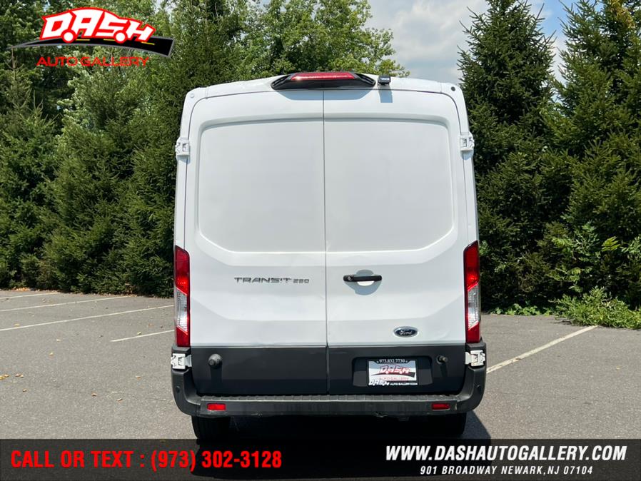 2018 Ford Transit Van T-250 148" Med Rf 9000 GVWR Sliding RH Dr, available for sale in Newark, New Jersey | Dash Auto Gallery Inc.. Newark, New Jersey 2018 Ford Transit Van T-250 148" Med Rf 9000 GVWR Sliding RH Dr, available for sale in Newark, New Jersey | Dash Auto Gallery Inc.. Newark, New Jersey