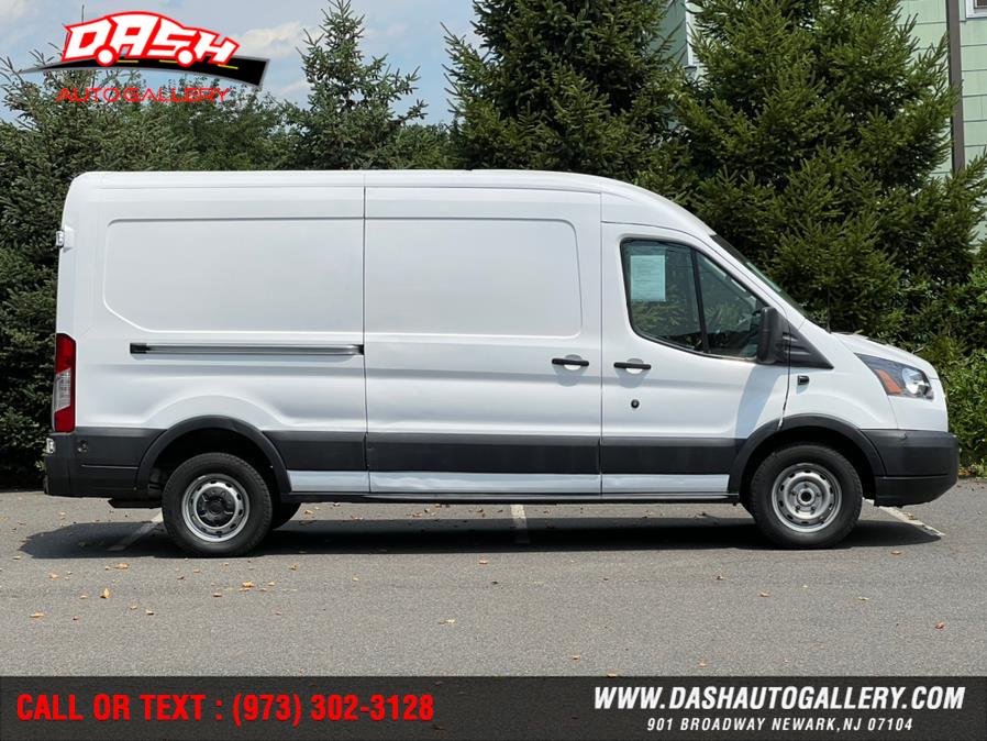 2018 Ford Transit Van T-250 148" Med Rf 9000 GVWR Sliding RH Dr, available for sale in Newark, New Jersey | Dash Auto Gallery Inc.. Newark, New Jersey 2018 Ford Transit Van T-250 148" Med Rf 9000 GVWR Sliding RH Dr, available for sale in Newark, New Jersey | Dash Auto Gallery Inc.. Newark, New Jersey