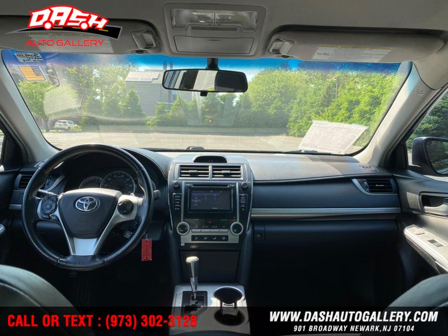 2014 Toyota Camry 4dr Sdn I4 Auto SE (Natl) *Ltd Avail*, available for sale in Newark, New Jersey | Dash Auto Gallery Inc.. Newark, New Jersey 2014 Toyota Camry 4dr Sdn I4 Auto SE (Natl) *Ltd Avail*, available for sale in Newark, New Jersey | Dash Auto Gallery Inc.. Newark, New Jersey