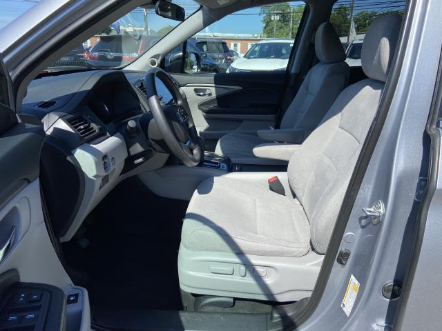 Used Honda Pilot EX 2019 | Baron Supercenter. Patchogue, New York Used Honda Pilot EX 2019 | Baron Supercenter. Patchogue, New York