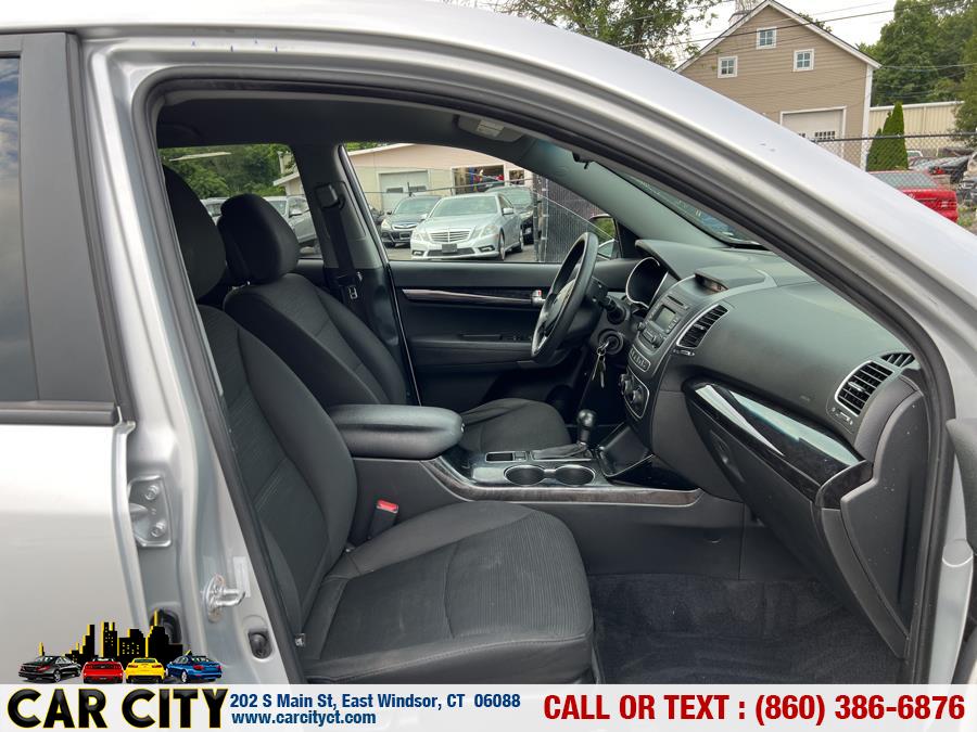 2014 Kia Sorento 2WD 4dr I4 LX, available for sale in East Windsor, Connecticut | Car City LLC. East Windsor, Connecticut 2014 Kia Sorento 2WD 4dr I4 LX, available for sale in East Windsor, Connecticut | Car City LLC. East Windsor, Connecticut