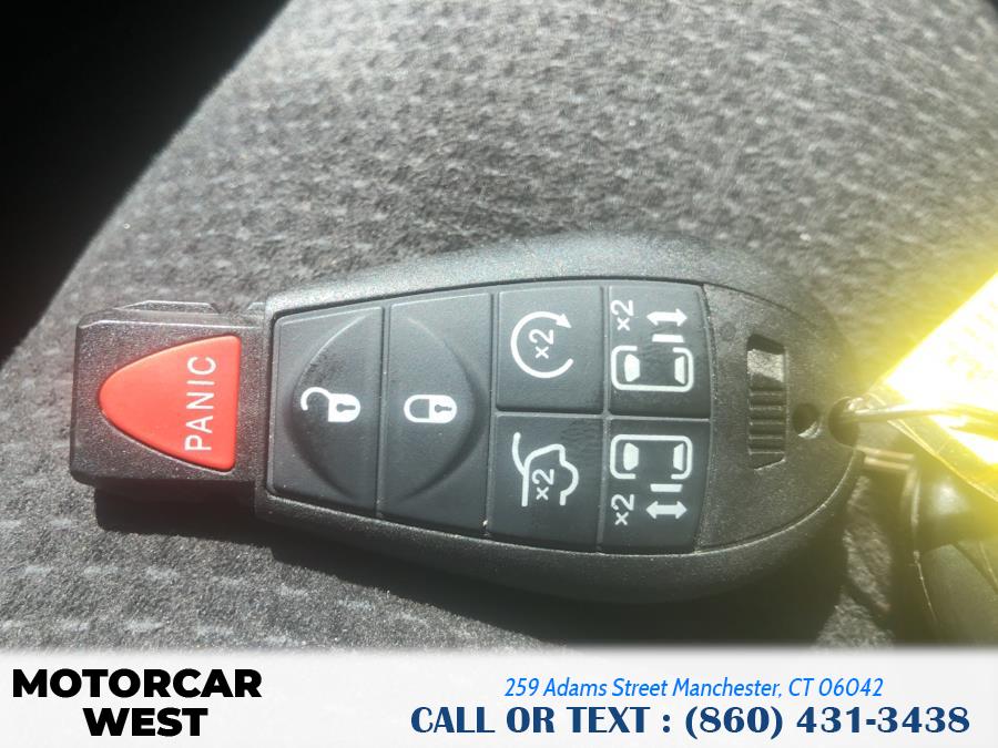 2015 Dodge Grand Caravan 4dr Wgn SXT, available for sale in Manchester, Connecticut | Motorcar West. Manchester, Connecticut 2015 Dodge Grand Caravan 4dr Wgn SXT, available for sale in Manchester, Connecticut | Motorcar West. Manchester, Connecticut