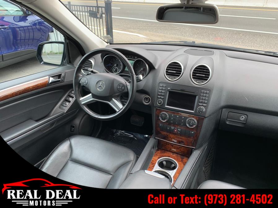 Used Mercedes-Benz M-Class 4MATIC 4dr ML350 2010 | Real Deal Motors. Lodi, New Jersey Used Mercedes-Benz M-Class 4MATIC 4dr ML350 2010 | Real Deal Motors. Lodi, New Jersey