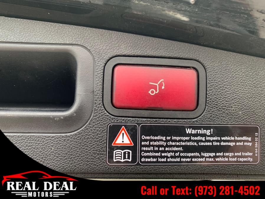 Used Mercedes-Benz M-Class 4MATIC 4dr ML350 2010 | Real Deal Motors. Lodi, New Jersey Used Mercedes-Benz M-Class 4MATIC 4dr ML350 2010 | Real Deal Motors. Lodi, New Jersey
